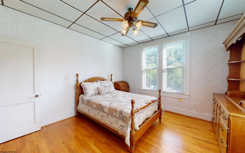 715 MAIN Street, Grafton, West Virginia 26354, 3 Bedrooms Bedrooms, 10 Rooms Rooms,1 BathroomBathrooms,Single Family Detached,For Sale,MAIN,10160071