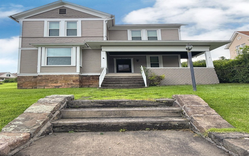 715 MAIN Street, Grafton, West Virginia 26354, 3 Bedrooms Bedrooms, 10 Rooms Rooms,1 BathroomBathrooms,Single Family Detached,For Sale,MAIN,10160071