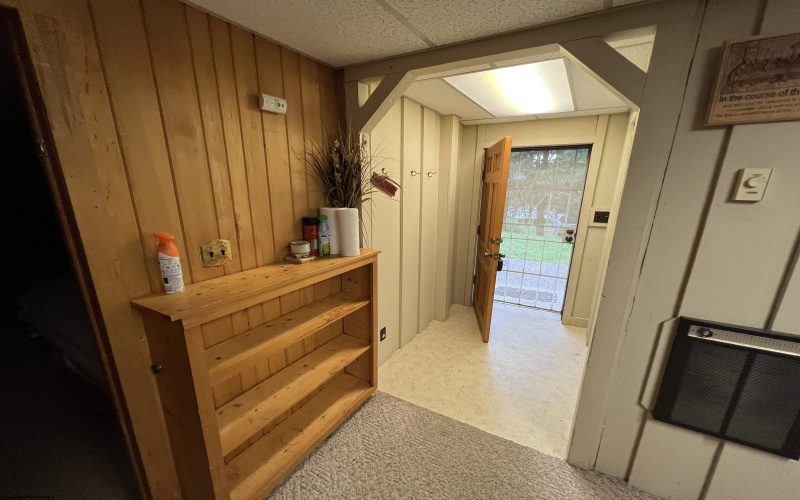 60 Saras Way, Beverly, West Virginia 26253, 3 Bedrooms Bedrooms, 10 Rooms Rooms,2 BathroomsBathrooms,Single Family Detached,For Sale,Saras,10160072