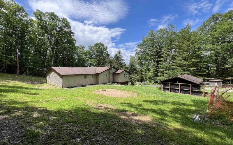 60 Saras Way, Beverly, West Virginia 26253, 3 Bedrooms Bedrooms, 10 Rooms Rooms,2 BathroomsBathrooms,Single Family Detached,For Sale,Saras,10160072