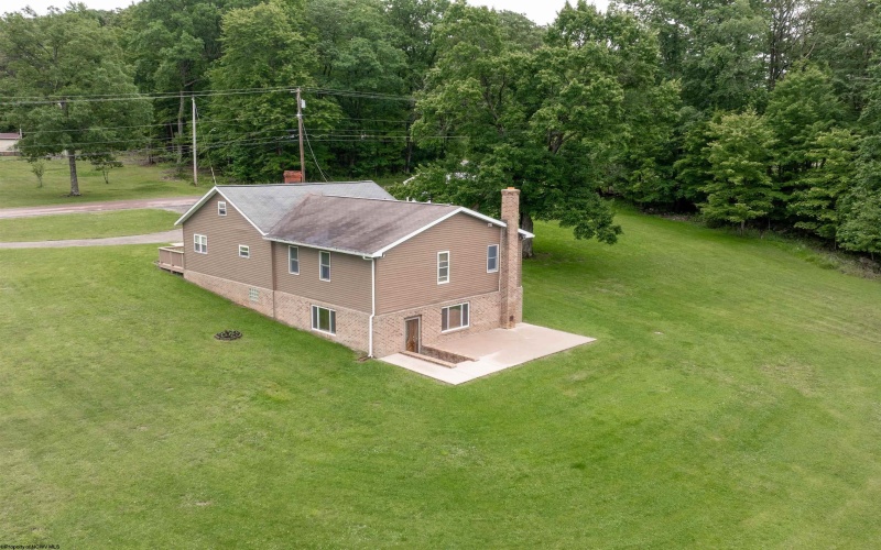 2228 Dinnerbell Five Forks Road, Farmington, Pennsylvania 15437, 3 Bedrooms Bedrooms, 5 Rooms Rooms,2 BathroomsBathrooms,Single Family Detached,For Sale,Dinnerbell Five Forks,10160073