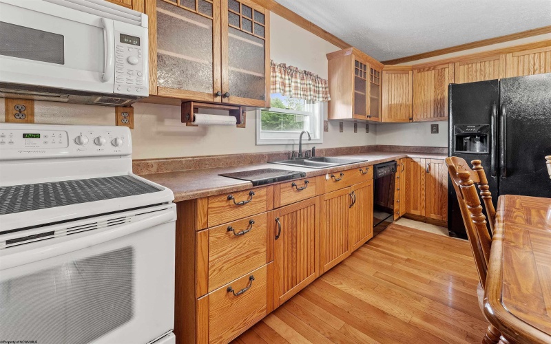 2228 Dinnerbell Five Forks Road, Farmington, Pennsylvania 15437, 3 Bedrooms Bedrooms, 5 Rooms Rooms,2 BathroomsBathrooms,Single Family Detached,For Sale,Dinnerbell Five Forks,10160073
