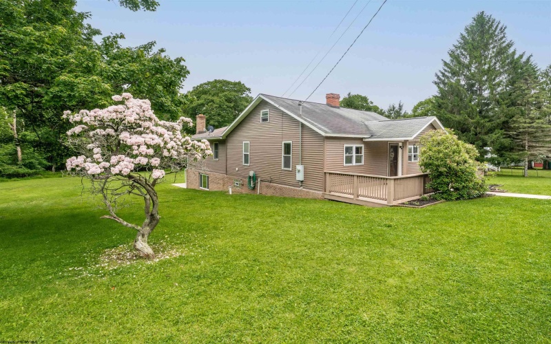 2228 Dinnerbell Five Forks Road, Farmington, Pennsylvania 15437, 3 Bedrooms Bedrooms, 5 Rooms Rooms,2 BathroomsBathrooms,Single Family Detached,For Sale,Dinnerbell Five Forks,10160073