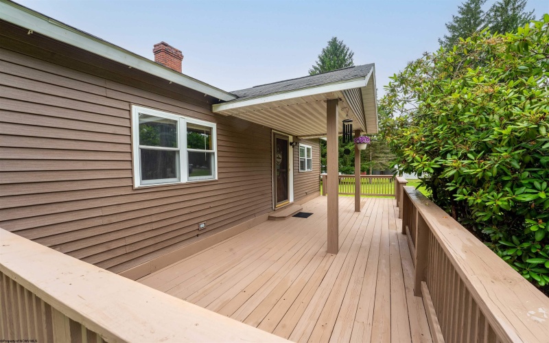 2228 Dinnerbell Five Forks Road, Farmington, Pennsylvania 15437, 3 Bedrooms Bedrooms, 5 Rooms Rooms,2 BathroomsBathrooms,Single Family Detached,For Sale,Dinnerbell Five Forks,10160073