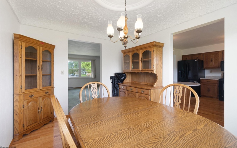 244 Del Dew Drive, Bridgeport, West Virginia 26330, 3 Bedrooms Bedrooms, 8 Rooms Rooms,2 BathroomsBathrooms,Single Family Detached,For Sale,Del Dew,10160089