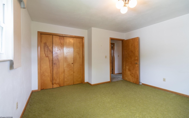 244 Del Dew Drive, Bridgeport, West Virginia 26330, 3 Bedrooms Bedrooms, 8 Rooms Rooms,2 BathroomsBathrooms,Single Family Detached,For Sale,Del Dew,10160089