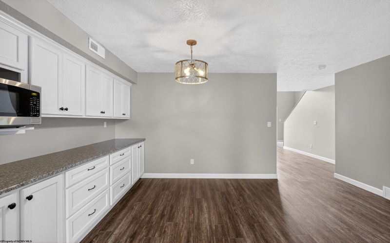 1024 Greystone Circle, Morgantown, West Virginia 26508, 3 Bedrooms Bedrooms, 5 Rooms Rooms,1 BathroomBathrooms,Single Family Attached,For Sale,Greystone,10160079