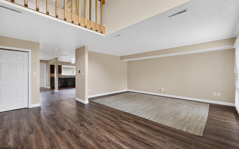 1024 Greystone Circle, Morgantown, West Virginia 26508, 3 Bedrooms Bedrooms, 5 Rooms Rooms,1 BathroomBathrooms,Single Family Attached,For Sale,Greystone,10160079