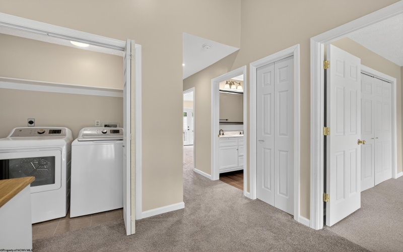 1024 Greystone Circle, Morgantown, West Virginia 26508, 3 Bedrooms Bedrooms, 5 Rooms Rooms,1 BathroomBathrooms,Single Family Attached,For Sale,Greystone,10160079