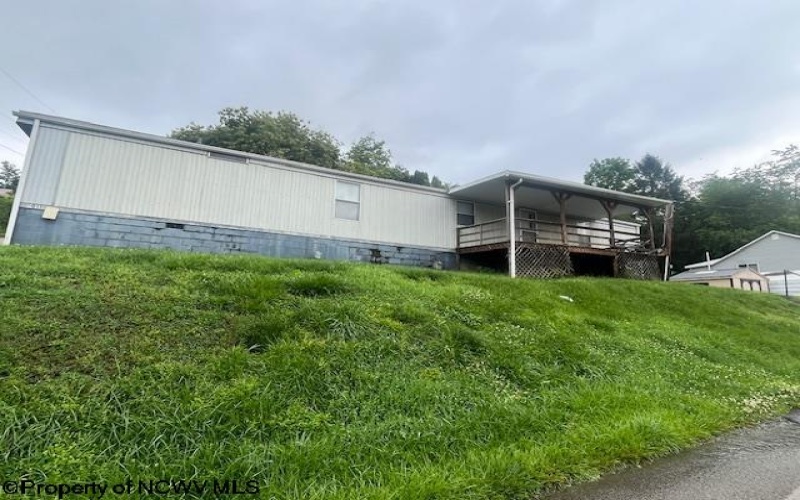 501 Merrill Avenue, Rivesville, West Virginia 26588, 2 Bedrooms Bedrooms, 4 Rooms Rooms,2 BathroomsBathrooms,Single Family Detached,For Sale,Merrill,10160087