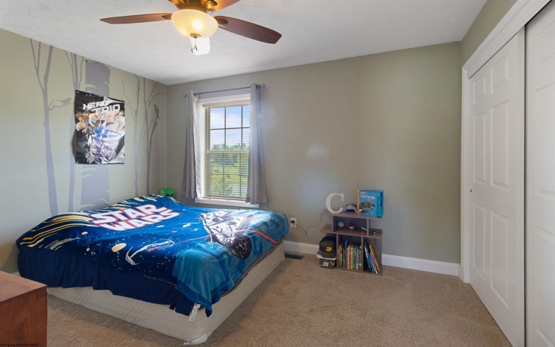 14 Kingston Drive, Bridgeport, West Virginia 26330, 4 Bedrooms Bedrooms, 10 Rooms Rooms,3 BathroomsBathrooms,Single Family Detached,For Sale,Kingston,10160084