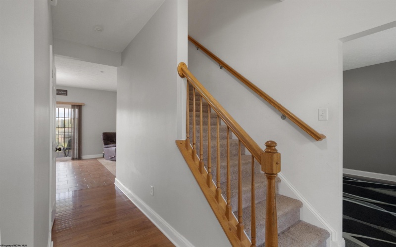 14 Kingston Drive, Bridgeport, West Virginia 26330, 4 Bedrooms Bedrooms, 10 Rooms Rooms,3 BathroomsBathrooms,Single Family Detached,For Sale,Kingston,10160084