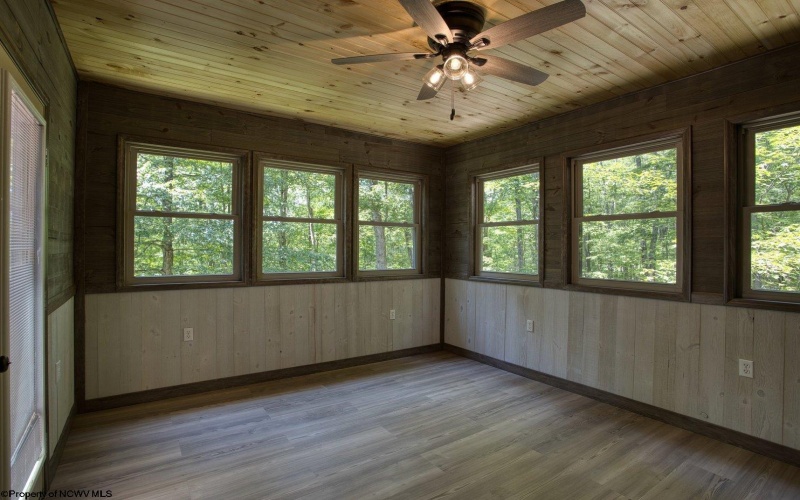 249 Pond Lily Lane, Terra Alta, West Virginia 26764, 7 Bedrooms Bedrooms, 20 Rooms Rooms,5 BathroomsBathrooms,Single Family Detached,For Sale,Pond Lily,10160081