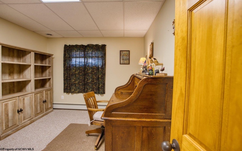 249 Pond Lily Lane, Terra Alta, West Virginia 26764, 7 Bedrooms Bedrooms, 20 Rooms Rooms,5 BathroomsBathrooms,Single Family Detached,For Sale,Pond Lily,10160081
