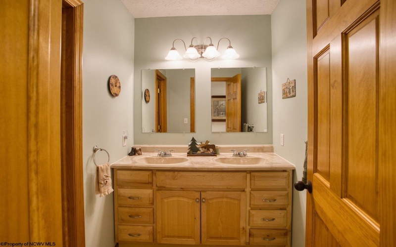 249 Pond Lily Lane, Terra Alta, West Virginia 26764, 7 Bedrooms Bedrooms, 20 Rooms Rooms,5 BathroomsBathrooms,Single Family Detached,For Sale,Pond Lily,10160081