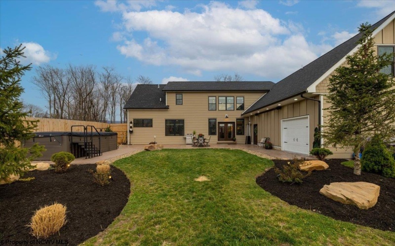 529 Bowers Lane, Morgantown, West Virginia 26508, 6 Bedrooms Bedrooms, 17 Rooms Rooms,4 BathroomsBathrooms,Single Family Detached,For Sale,Bowers,10158688