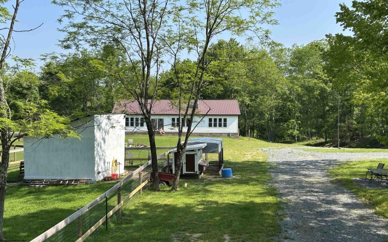 2214 Fairview Road, Independence, West Virginia 26374, 2 Bedrooms Bedrooms, 1 Room Rooms,3 BathroomsBathrooms,Single Family Detached,For Sale,Fairview,10160076