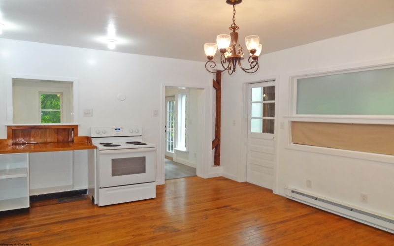 240 Easton Hill Road, Morgantown, West Virginia 26505, 2 Bedrooms Bedrooms, 5 Rooms Rooms,1 BathroomBathrooms,Single Family Detached,For Sale,Easton Hill,10160077
