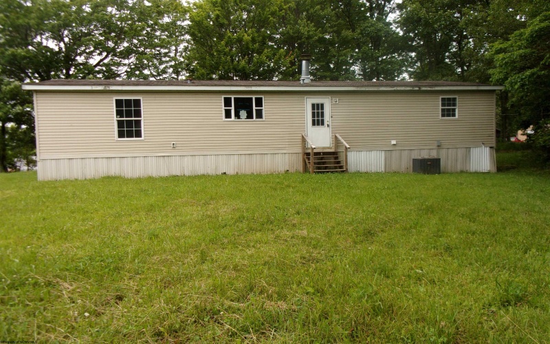 424 Indian Rock Road, Reedsville, West Virginia 26547, 3 Bedrooms Bedrooms, 9 Rooms Rooms,2 BathroomsBathrooms,Single Family Detached,For Sale,Indian Rock,10160094