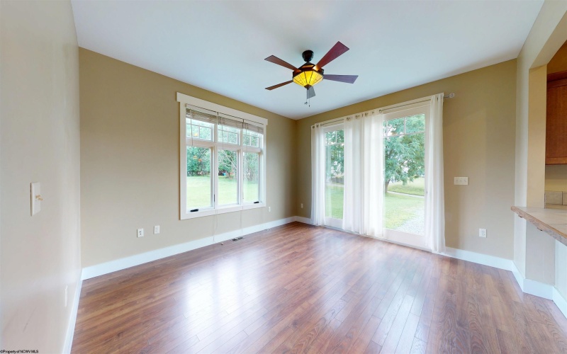 601 Benoni Avenue, Fairmont, West Virginia 26554, 3 Bedrooms Bedrooms, 8 Rooms Rooms,2 BathroomsBathrooms,Single Family Detached,For Sale,Benoni,10160093