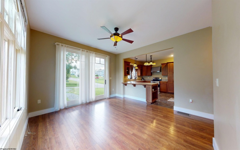 601 Benoni Avenue, Fairmont, West Virginia 26554, 3 Bedrooms Bedrooms, 8 Rooms Rooms,2 BathroomsBathrooms,Single Family Detached,For Sale,Benoni,10160093