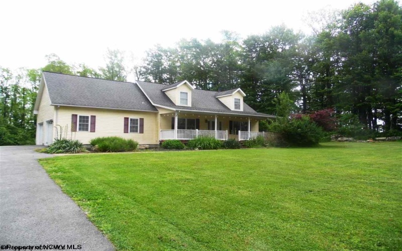 1227 Alexander Road, French Creek, West Virginia 26218, 3 Bedrooms Bedrooms, 8 Rooms Rooms,2 BathroomsBathrooms,Single Family Detached,For Sale,Alexander,10160108