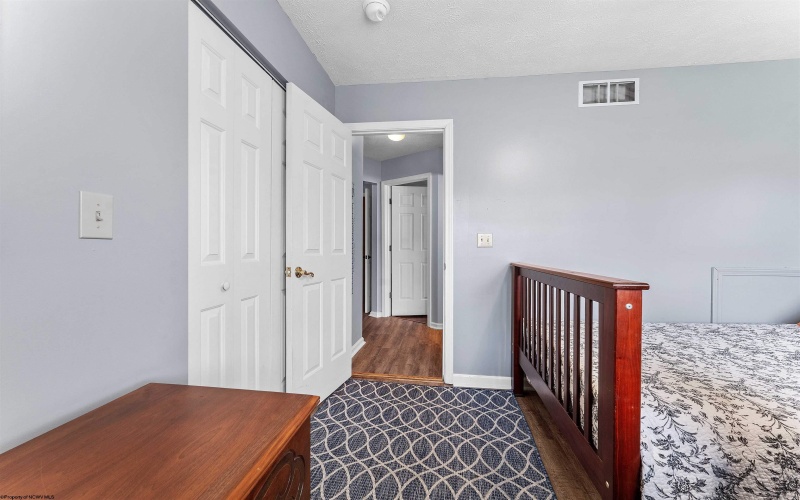 2357 Williamsburg Lane, Fairmont, West Virginia 26554, 4 Bedrooms Bedrooms, 7 Rooms Rooms,3 BathroomsBathrooms,Single Family Detached,For Sale,Williamsburg,10160103