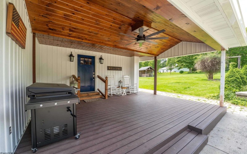 17305 Preston Highway, Bruceton Mills, West Virginia 26525, 5 Bedrooms Bedrooms, 12 Rooms Rooms,3 BathroomsBathrooms,Single Family Detached,For Sale,Preston,10160109