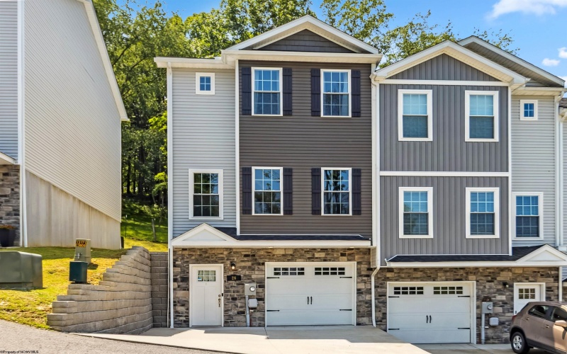 26 Misty Lane, Fairmont, West Virginia 26554, 3 Bedrooms Bedrooms, 7 Rooms Rooms,2 BathroomsBathrooms,Single Family Attached,For Sale,Misty,10160106