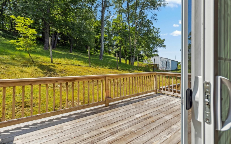 26 Misty Lane, Fairmont, West Virginia 26554, 3 Bedrooms Bedrooms, 7 Rooms Rooms,2 BathroomsBathrooms,Single Family Attached,For Sale,Misty,10160106