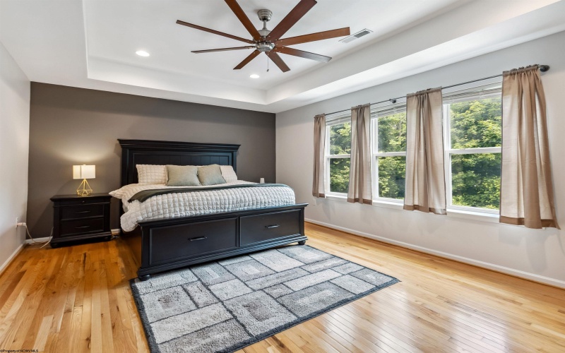 213 Treeline Lane, Morgantown, West Virginia 26508, 3 Bedrooms Bedrooms, 7 Rooms Rooms,3 BathroomsBathrooms,Single Family Attached,For Sale,Treeline,10160112
