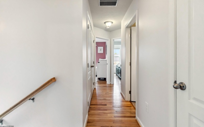 213 Treeline Lane, Morgantown, West Virginia 26508, 3 Bedrooms Bedrooms, 7 Rooms Rooms,3 BathroomsBathrooms,Single Family Attached,For Sale,Treeline,10160112