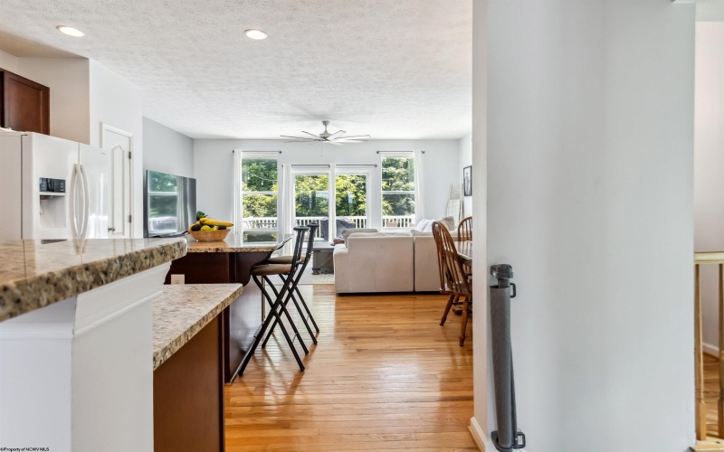 213 Treeline Lane, Morgantown, West Virginia 26508, 3 Bedrooms Bedrooms, 7 Rooms Rooms,3 BathroomsBathrooms,Single Family Attached,For Sale,Treeline,10160112