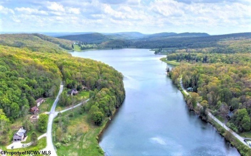 Lot 34 E Alpine Drive, Terra Alta, West Virginia 26764, ,Lots/land,For Sale,E Alpine,10160111