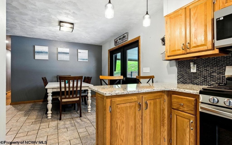 2229 Sun Valley Road, Clarksburg, West Virginia 26301, 3 Bedrooms Bedrooms, 11 Rooms Rooms,2 BathroomsBathrooms,Single Family Detached,For Sale,Sun Valley,10160097