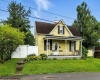 323 Monongahela Avenue, Westover, West Virginia 26501, 4 Bedrooms Bedrooms, 7 Rooms Rooms,2 BathroomsBathrooms,Single Family Detached,For Sale,Monongahela,10160096