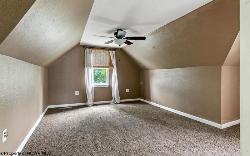 323 Monongahela Avenue, Westover, West Virginia 26501, 4 Bedrooms Bedrooms, 7 Rooms Rooms,2 BathroomsBathrooms,Single Family Detached,For Sale,Monongahela,10160096