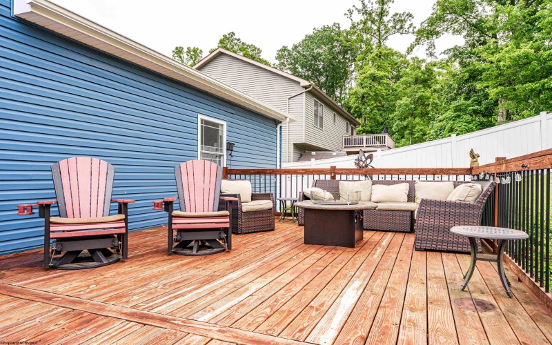 1969 Barbara Street, Pleasant Valley, West Virginia 26554, 4 Bedrooms Bedrooms, 8 Rooms Rooms,2 BathroomsBathrooms,Single Family Detached,For Sale,Barbara,10160095