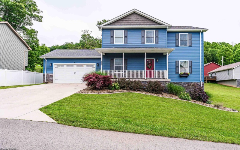 1969 Barbara Street, Pleasant Valley, West Virginia 26554, 4 Bedrooms Bedrooms, 8 Rooms Rooms,2 BathroomsBathrooms,Single Family Detached,For Sale,Barbara,10160095