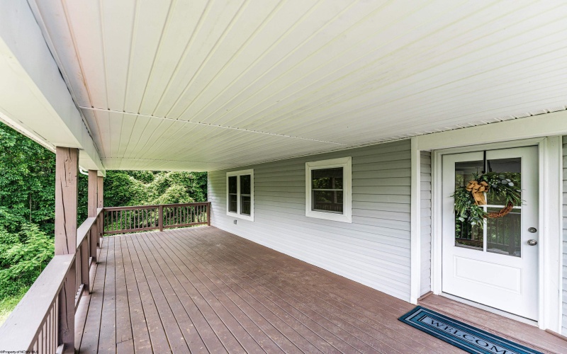 276 Daybrook Road, Blacksville, West Virginia 26521, 4 Bedrooms Bedrooms, 8 Rooms Rooms,2 BathroomsBathrooms,Single Family Detached,For Sale,Daybrook,10160116