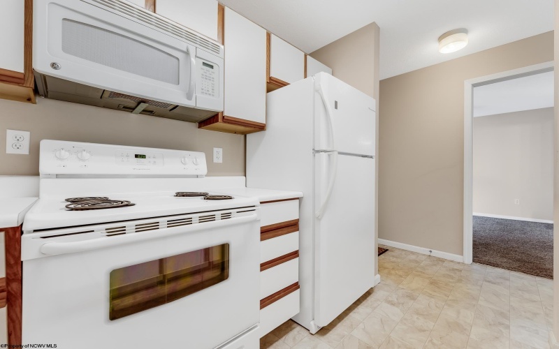 3208 University Commons Drive, Star City, West Virginia 26505, 4 Bedrooms Bedrooms, 6 Rooms Rooms,4 BathroomsBathrooms,Single Family Attached,For Sale,University Commons,10160121