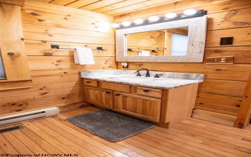 101 Pines Drive, Davis, West Virginia 26260, 2 Bedrooms Bedrooms, 6 Rooms Rooms,2 BathroomsBathrooms,Single Family Detached,For Sale,Pines,10160120