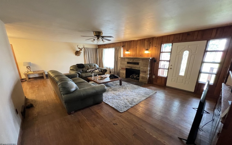 101 Wilson Street, Elkins, West Virginia 26241, 3 Bedrooms Bedrooms, 9 Rooms Rooms,2 BathroomsBathrooms,Single Family Detached,For Sale,Wilson,10160118