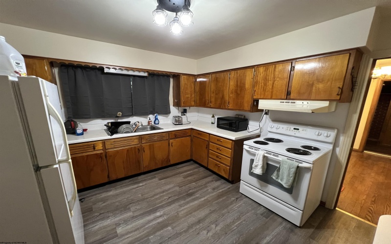 101 Wilson Street, Elkins, West Virginia 26241, 3 Bedrooms Bedrooms, 9 Rooms Rooms,2 BathroomsBathrooms,Single Family Detached,For Sale,Wilson,10160118