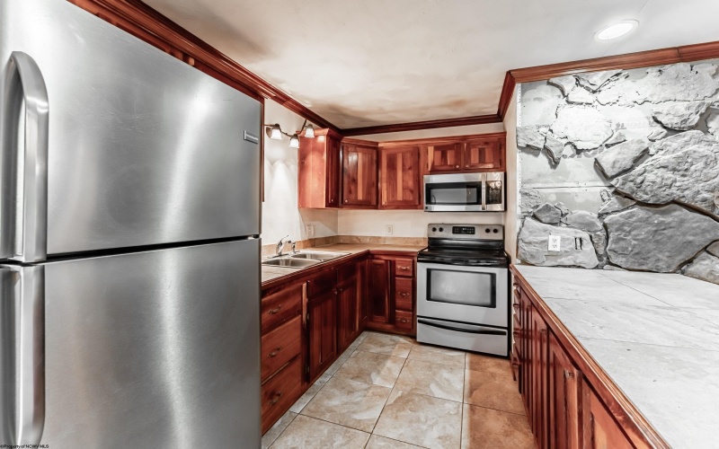 482 Buckeye Road, Core, West Virginia 26541, 5 Bedrooms Bedrooms, 9 Rooms Rooms,5 BathroomsBathrooms,Single Family Detached,For Sale,Buckeye,10160124