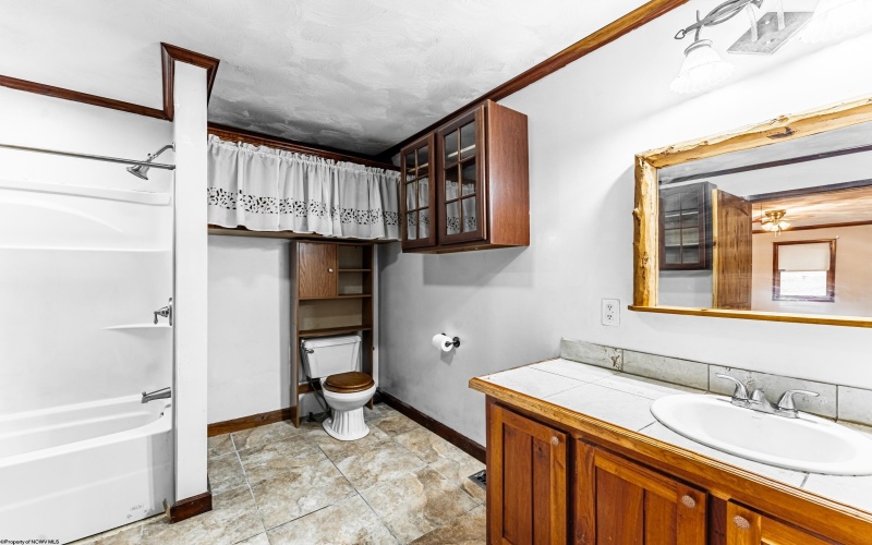 482 Buckeye Road, Core, West Virginia 26541, 5 Bedrooms Bedrooms, 9 Rooms Rooms,5 BathroomsBathrooms,Single Family Detached,For Sale,Buckeye,10160124