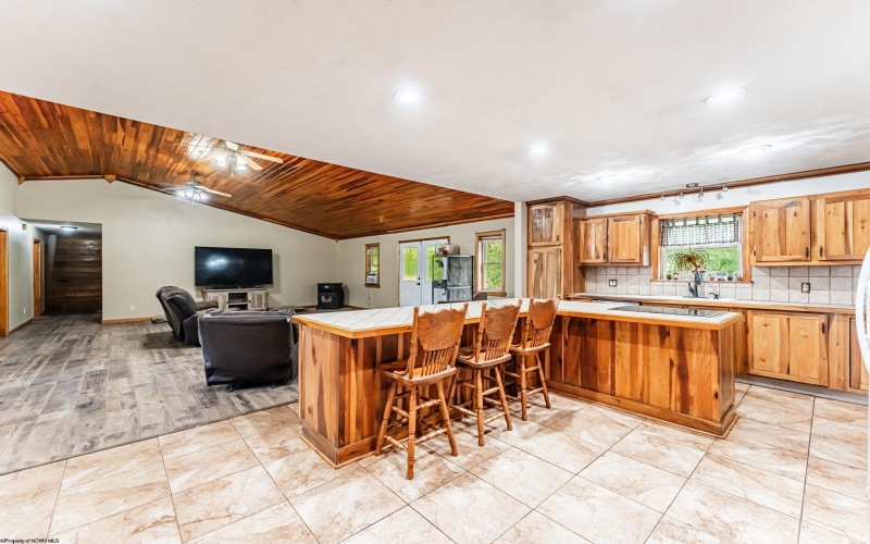 482 Buckeye Road, Core, West Virginia 26541, 5 Bedrooms Bedrooms, 9 Rooms Rooms,5 BathroomsBathrooms,Single Family Detached,For Sale,Buckeye,10160124