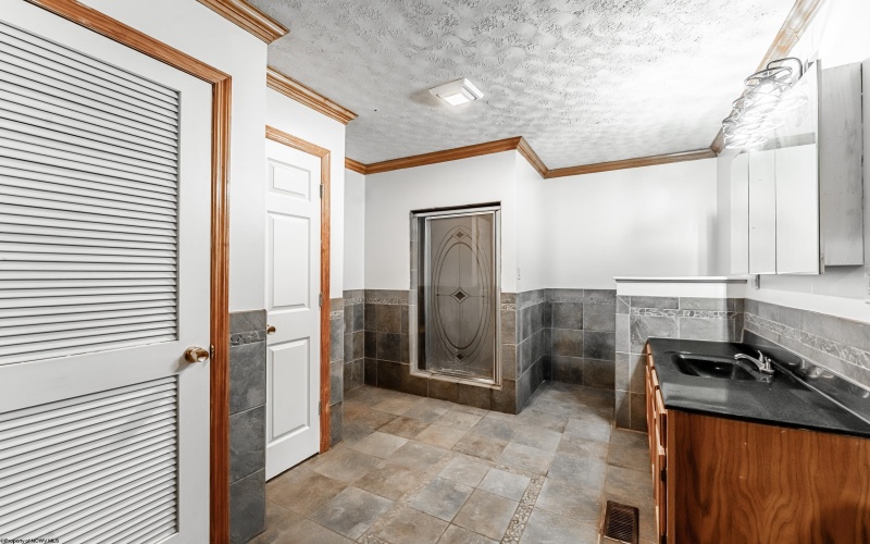 482 Buckeye Road, Core, West Virginia 26541, 5 Bedrooms Bedrooms, 9 Rooms Rooms,5 BathroomsBathrooms,Single Family Detached,For Sale,Buckeye,10160124