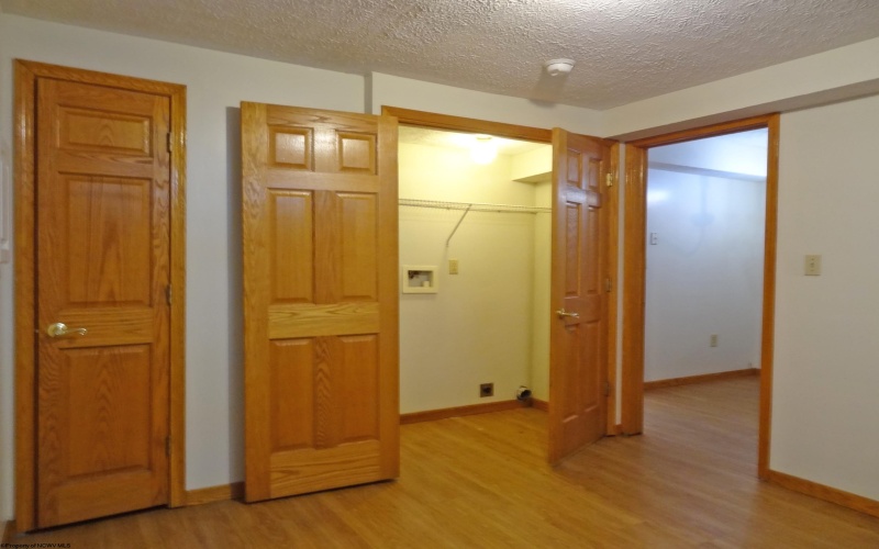 1533 Bergamont Street, Morgantown, West Virginia 26505, 3 Bedrooms Bedrooms, 5 Rooms Rooms,2 BathroomsBathrooms,Residential Rentals,For Rent,Bergamont,10160123