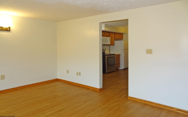 1533 Bergamont Street, Morgantown, West Virginia 26505, 3 Bedrooms Bedrooms, 5 Rooms Rooms,2 BathroomsBathrooms,Residential Rentals,For Rent,Bergamont,10160123